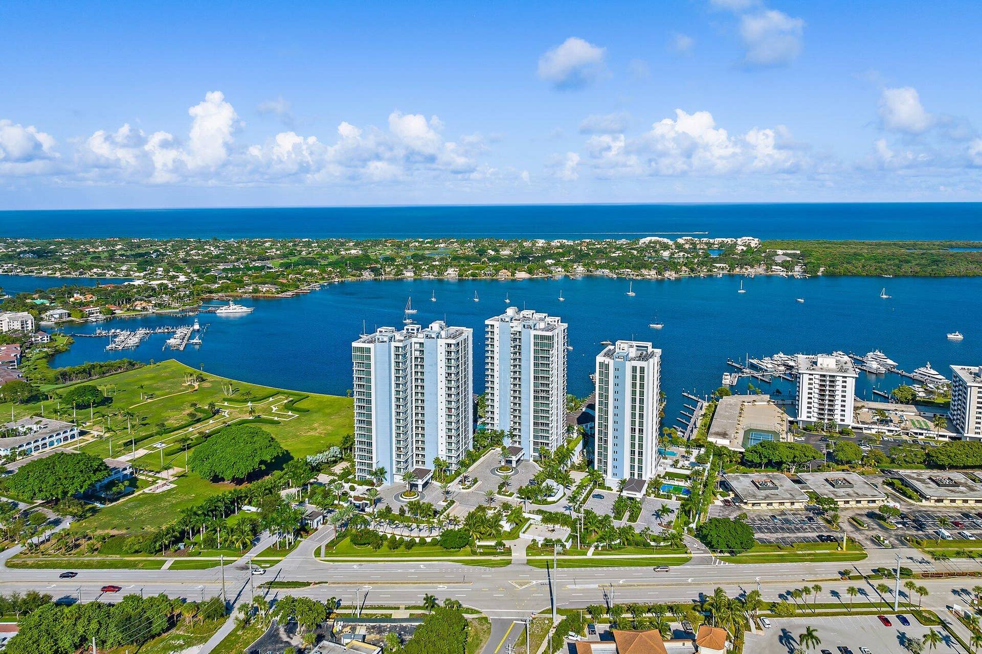 3 Water Club Way, #1902, North Palm Beach, FL 33408 East View
