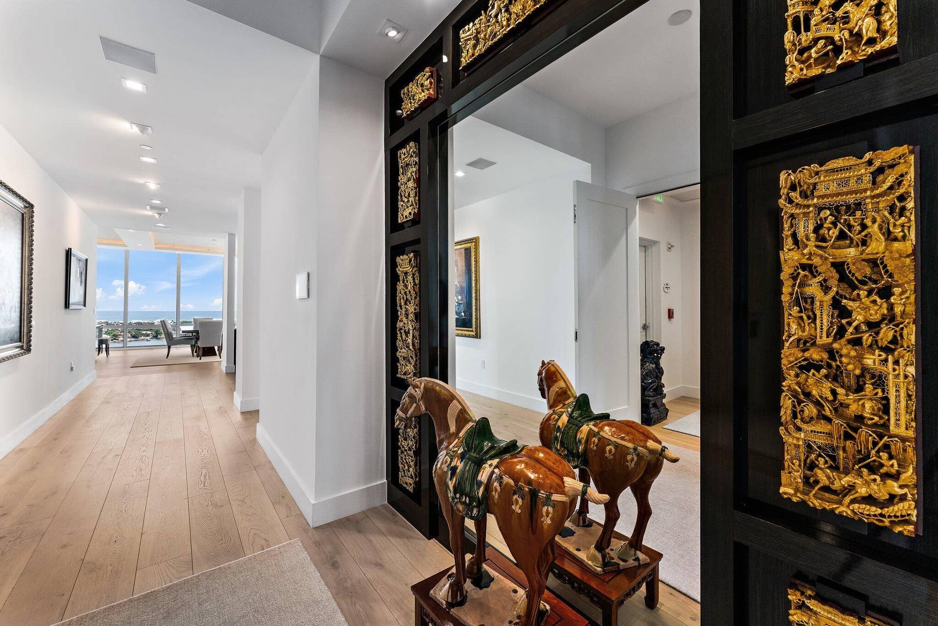 3 Water Club Way, #1902, North Palm Beach, FL 33408 Hall