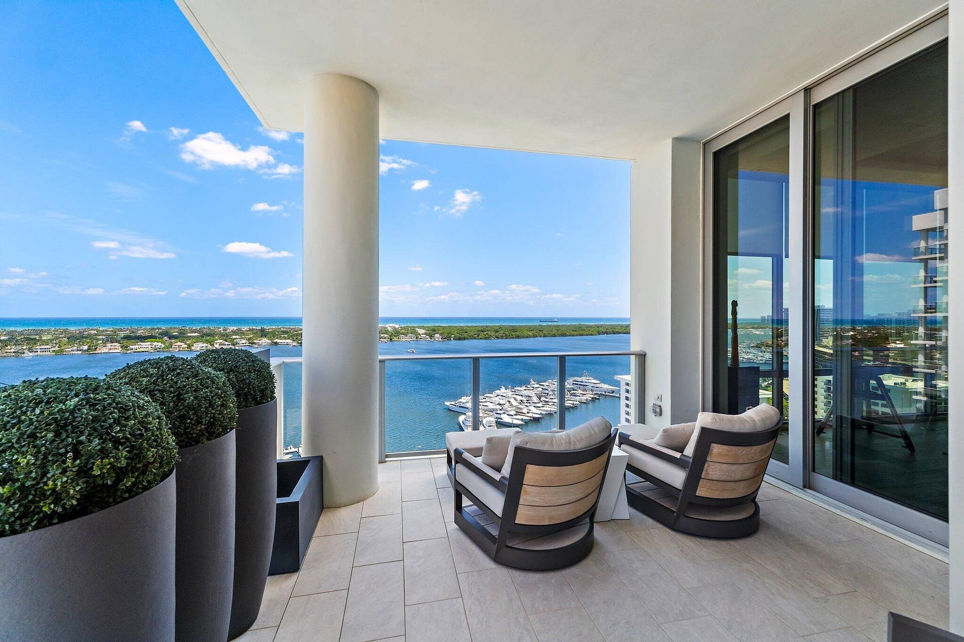 3 Water Club Way, #1902, North Palm Beach, FL 33408 North Balcony