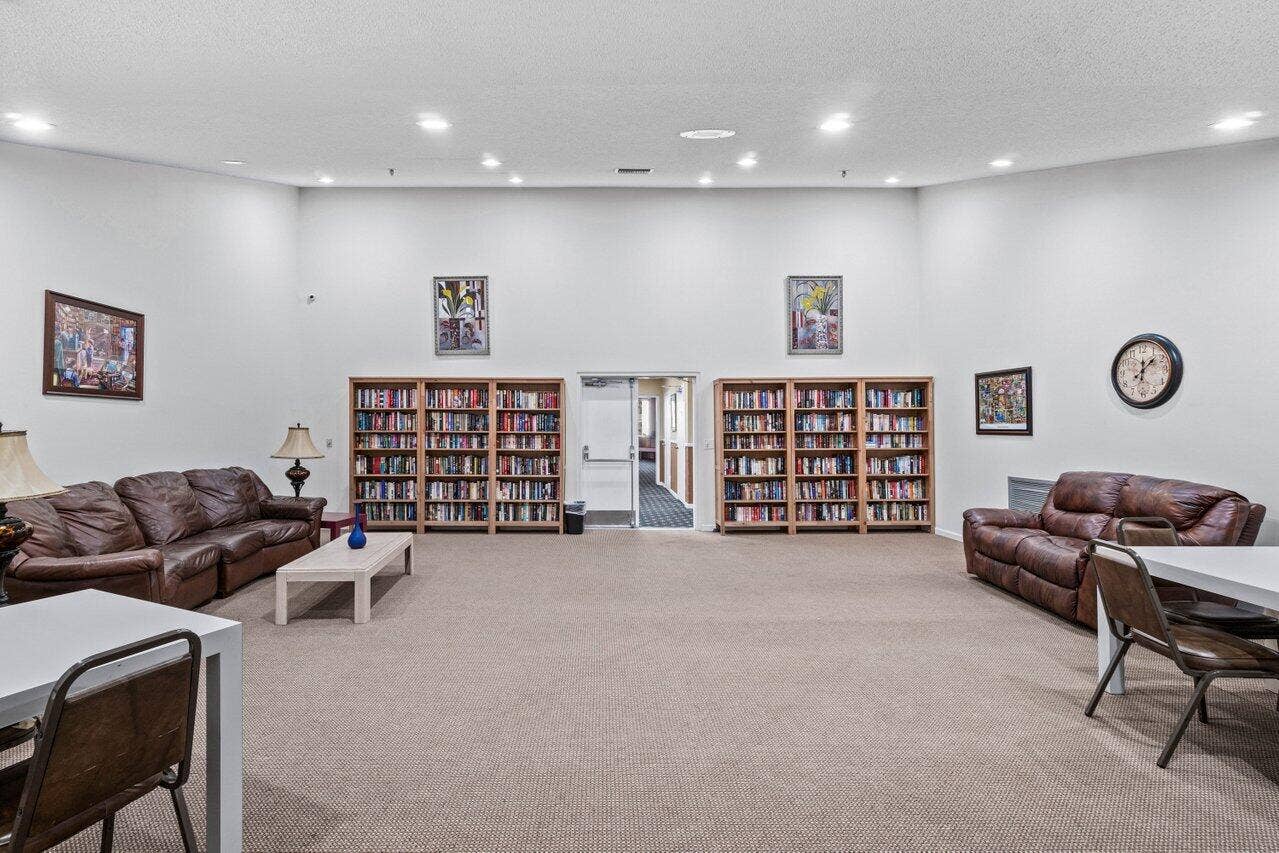 037-23345CarolwoodLane-BocaRaton-FL-3342