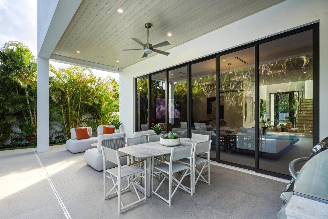 450 NE Spanish Court, Boca Raton, FL 33432 450 NE Spanish Court, Boca Raton, FL 33432
