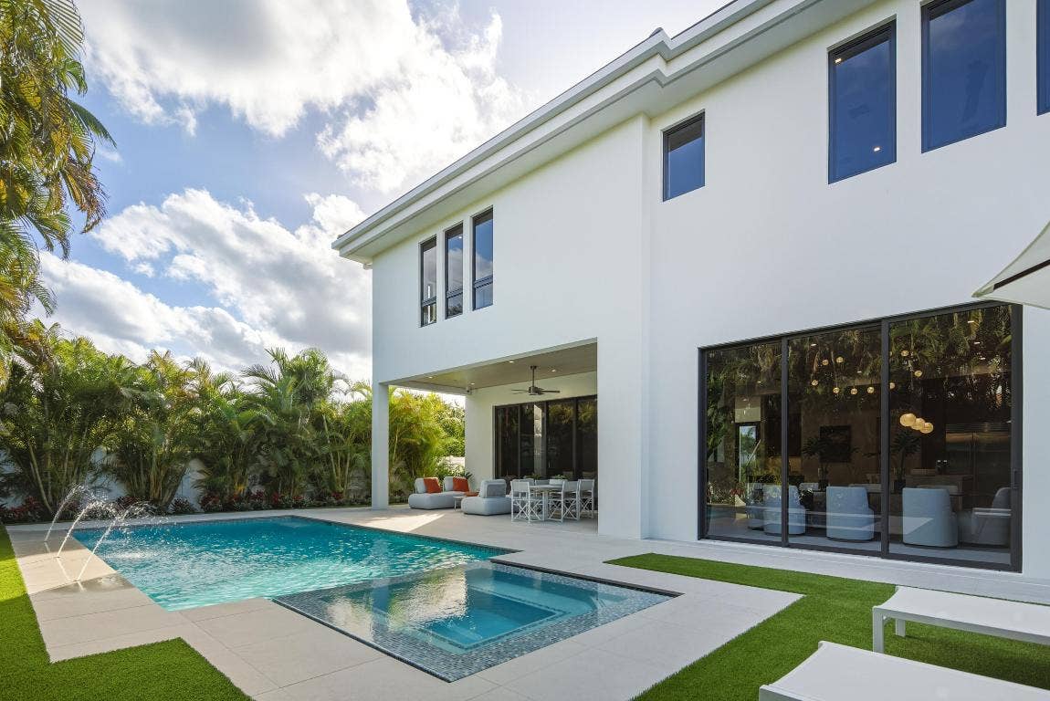 450 NE Spanish Court, Boca Raton, FL 33432 450 NE Spanish Court, Boca Raton, FL 33432