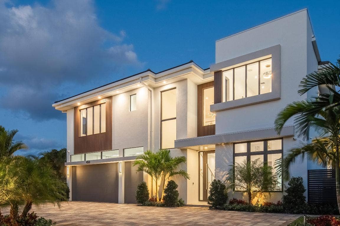 450 NE Spanish Court, Boca Raton, FL 33432 450 NE Spanish Court, Boca Raton, FL 33432