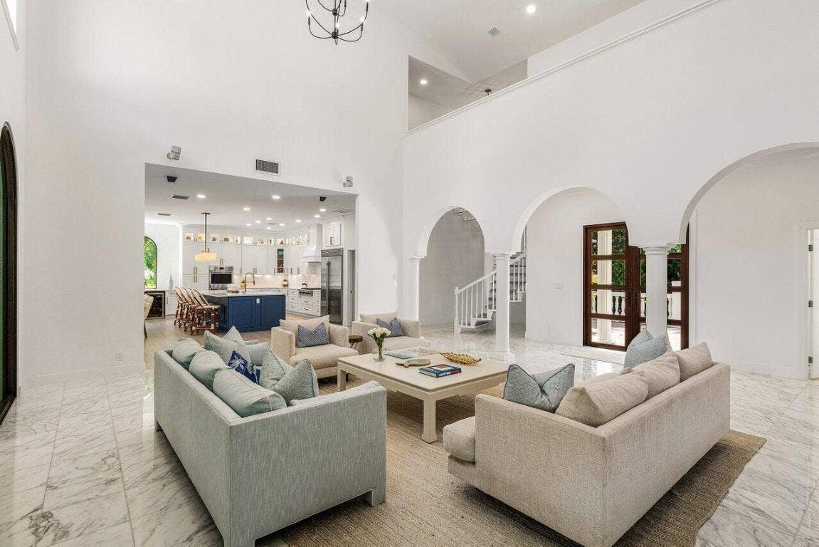 18385 SE Village Circle, Jupiter, FL 33469 18385 SE Village Circle, Jupiter, FL 33469