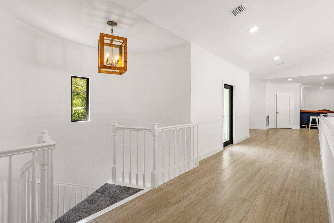 18385 SE Village Circle, Jupiter, FL 33469 18385 SE Village Circle, Jupiter, FL 33469