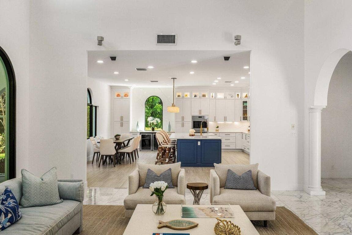 18385 SE Village Circle, Jupiter, FL 33469 18385 SE Village Circle, Jupiter, FL 33469