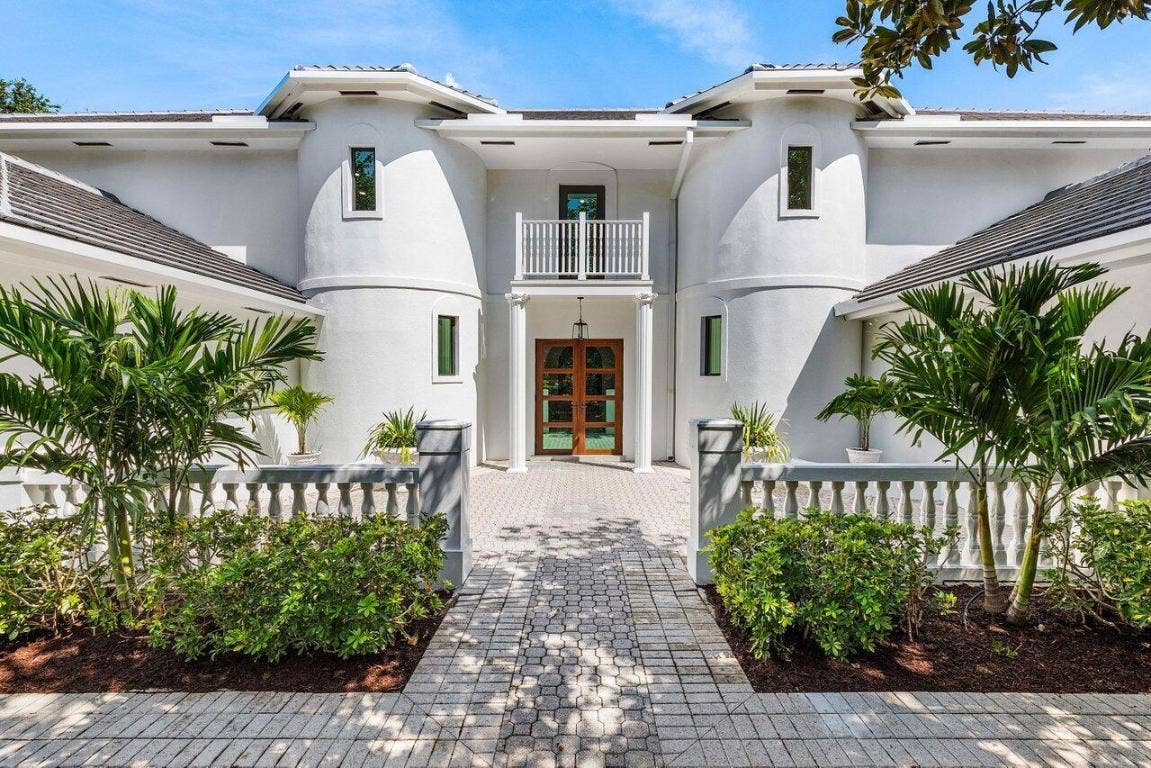 18385 SE Village Circle, Jupiter, FL 33469 18385 SE Village Circle, Jupiter, FL 33469
