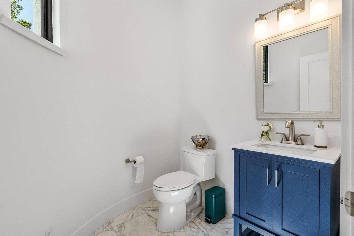 18385 SE Village Circle, Jupiter, FL 33469 18385 SE Village Circle, Jupiter, FL 33469