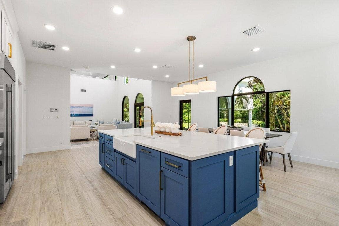 18385 SE Village Circle, Jupiter, FL 33469 18385 SE Village Circle, Jupiter, FL 33469