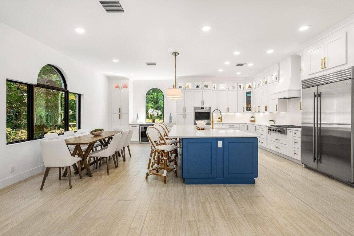 18385 SE Village Circle, Jupiter, FL 33469 18385 SE Village Circle, Jupiter, FL 33469