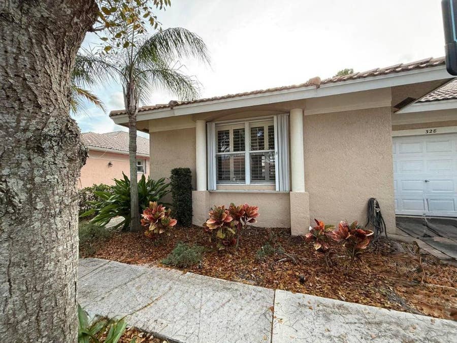 Property photo for 328 W Coral Trace Circle, Delray Beach, FL