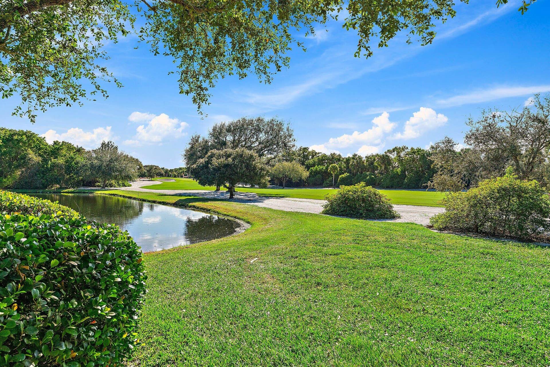 12020 SE Birkdale Run, Jupiter, FL 33469 Golf Course View