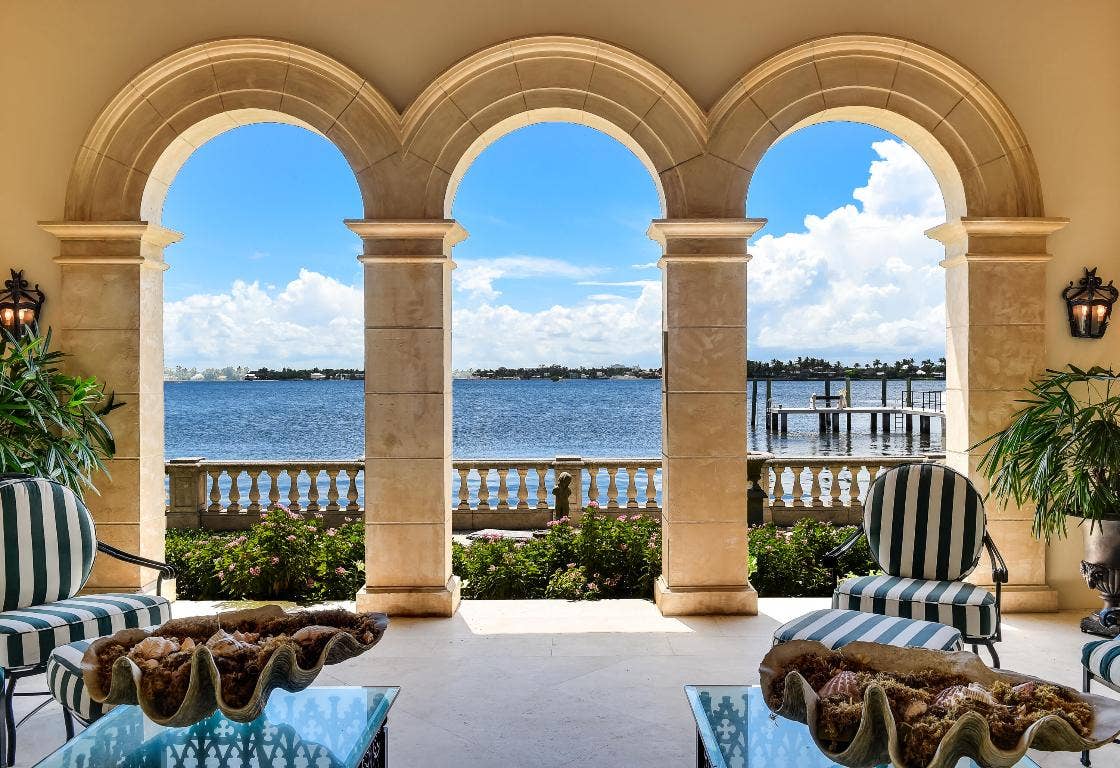 790 S County Road, Palm Beach, FL 33480 790 S County Road, Palm Beach, FL 33480