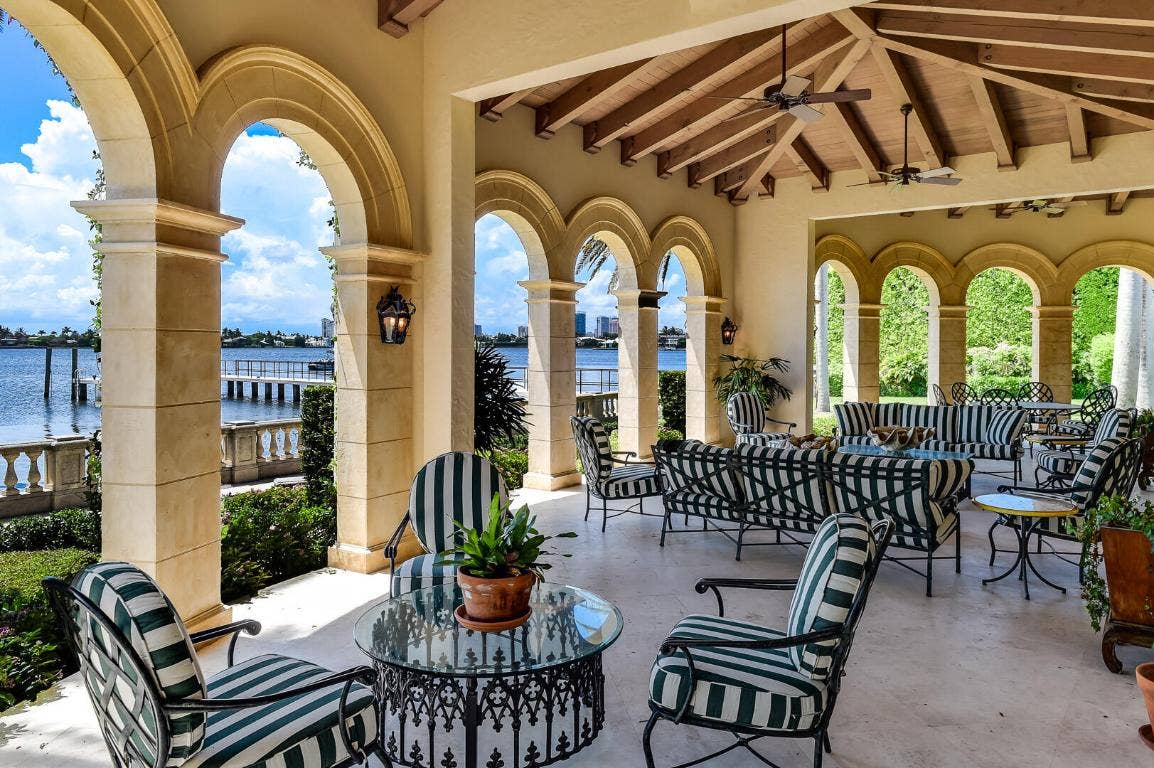 790 S County Road, Palm Beach, FL 33480 790 S County Road, Palm Beach, FL 33480