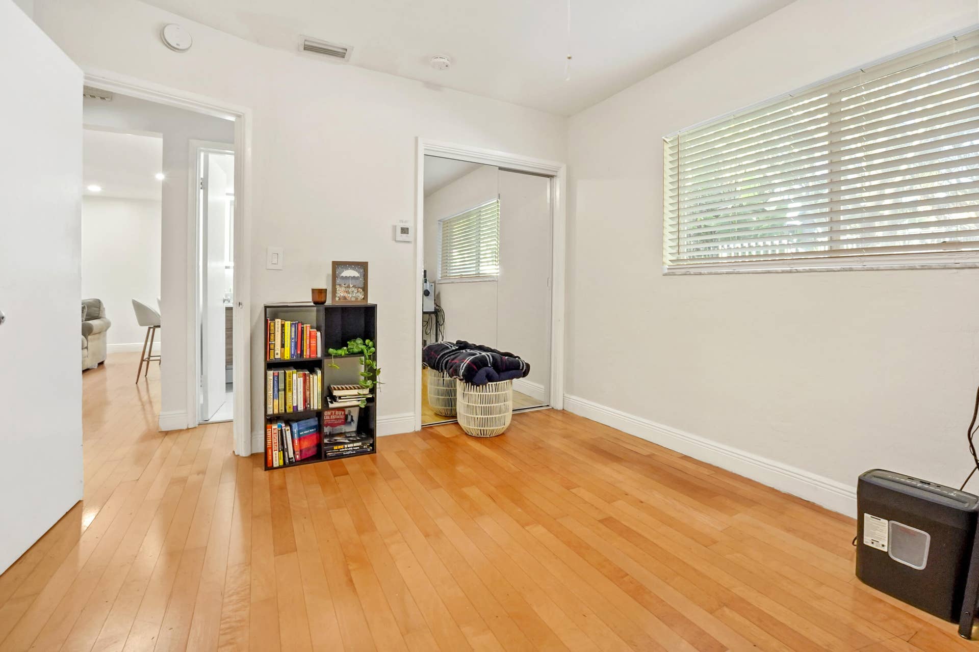 1401 NE 14th Street, Fort Lauderdale, FL 33304 26 office 02