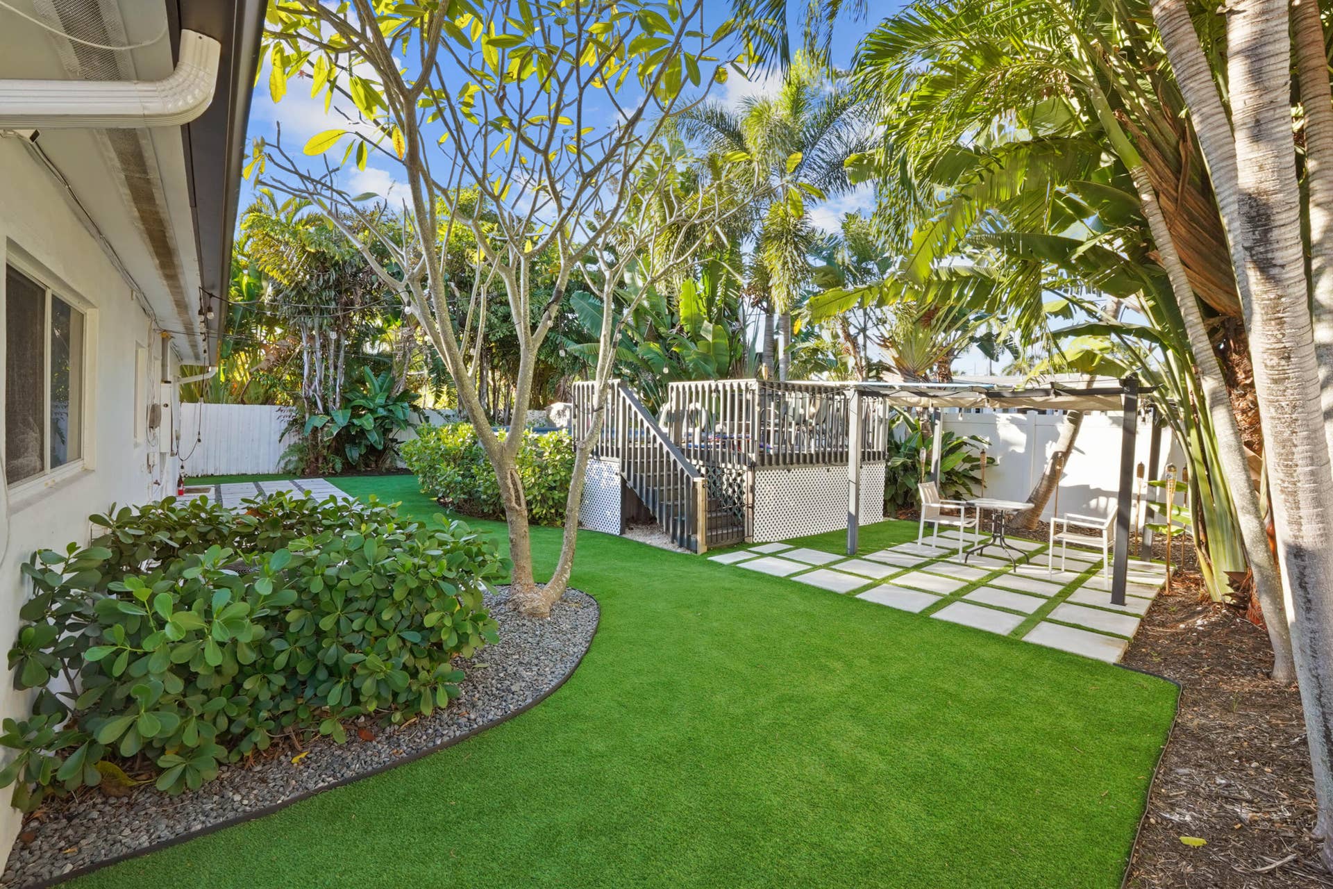 1401 NE 14th Street, Fort Lauderdale, FL 33304 31 Backyard 03
