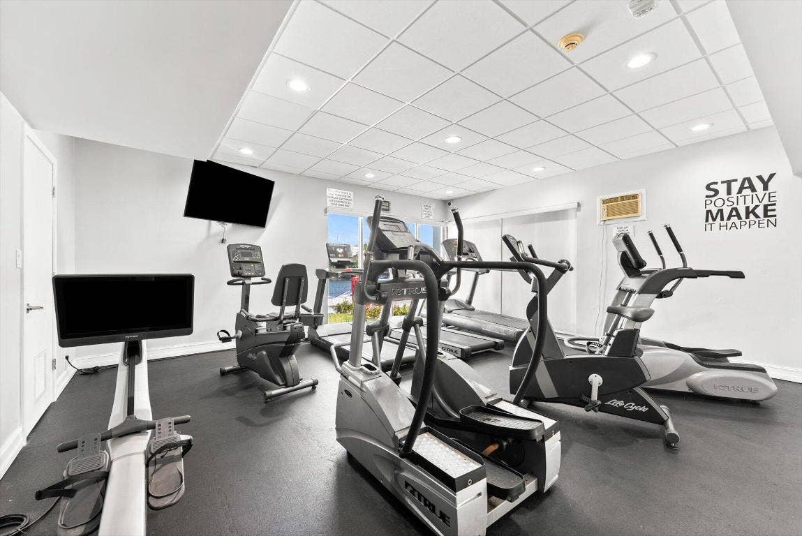 1160 N Federal Highway, #221, Fort Lauderdale, FL 33304 1160 N Federal Highway, #221, Fort Lauderdale, FL 33304