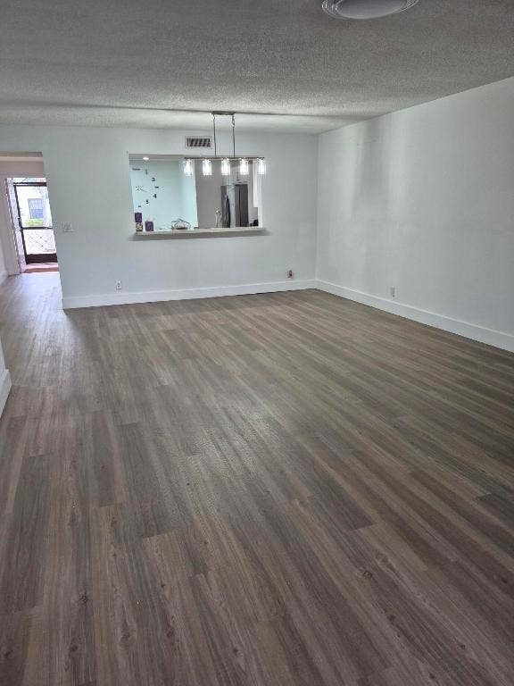 9717 Sills Drive E, #102, Boynton Beach, FL 33437 9717 Sills Drive E, #102, Boynton Beach, FL 33437