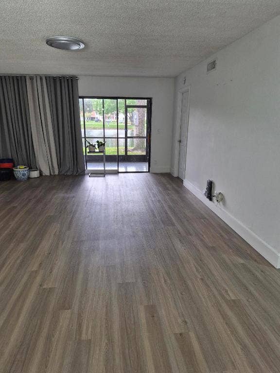 9717 Sills Drive E, #102, Boynton Beach, FL 33437 9717 Sills Drive E, #102, Boynton Beach, FL 33437