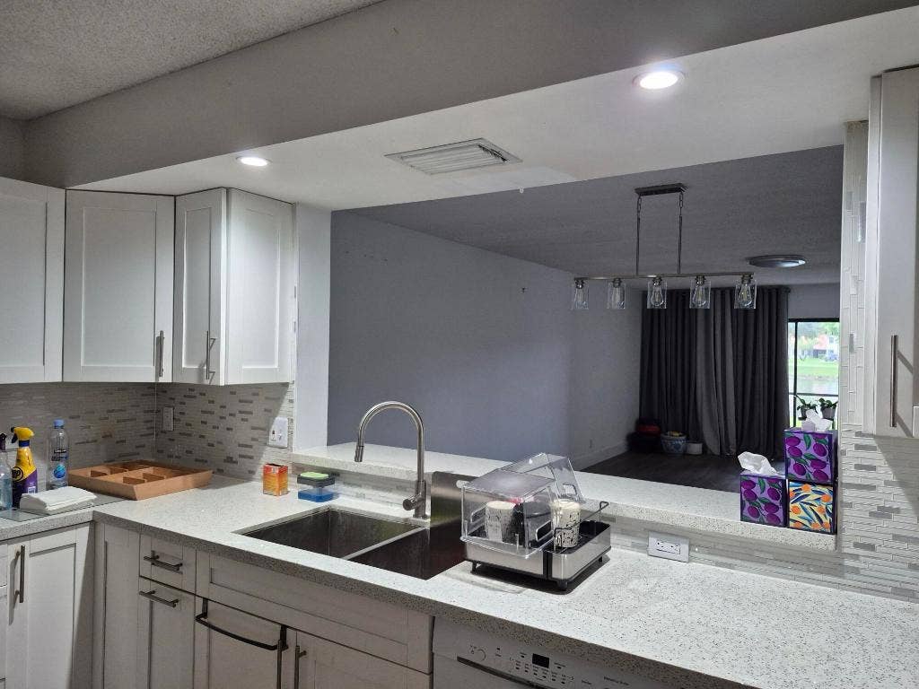 9717 Sills Drive E, #102, Boynton Beach, FL 33437 9717 Sills Drive E, #102, Boynton Beach, FL 33437