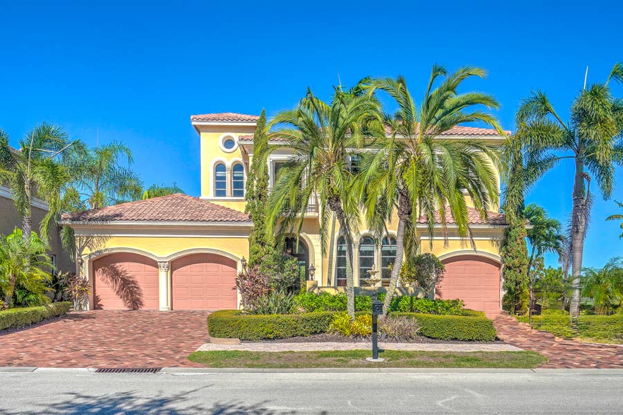 Property photo for 190 SE Bella Strano, Port St Lucie, FL