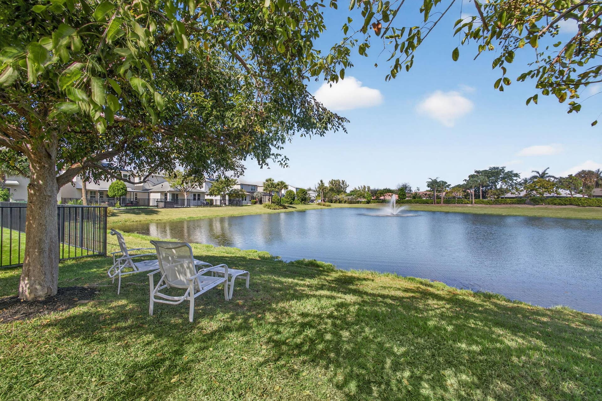1822 Lake Cove Drive, Lake Worth, FL 33460 lake