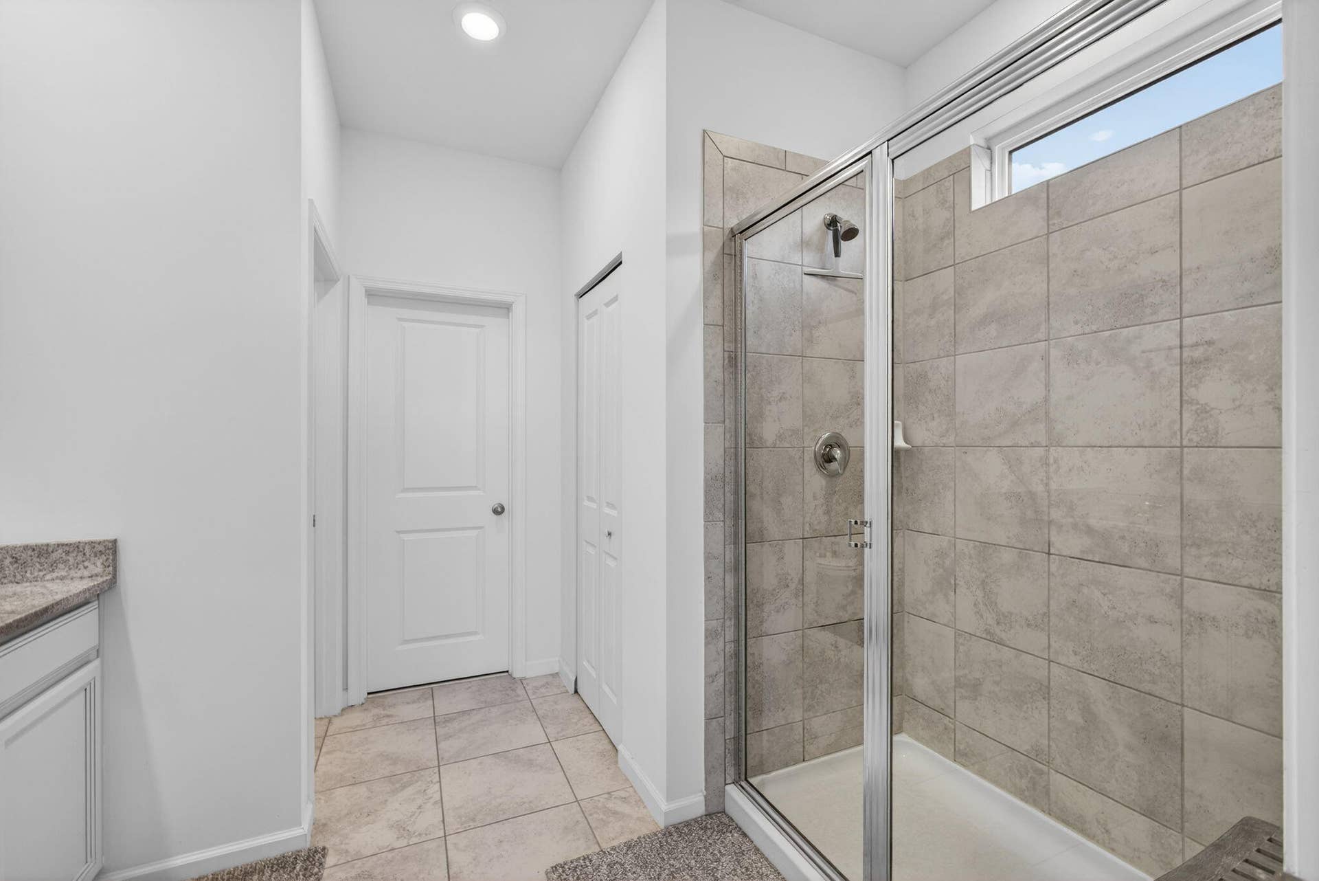 1822 Lake Cove Drive, Lake Worth, FL 33460 primary bath