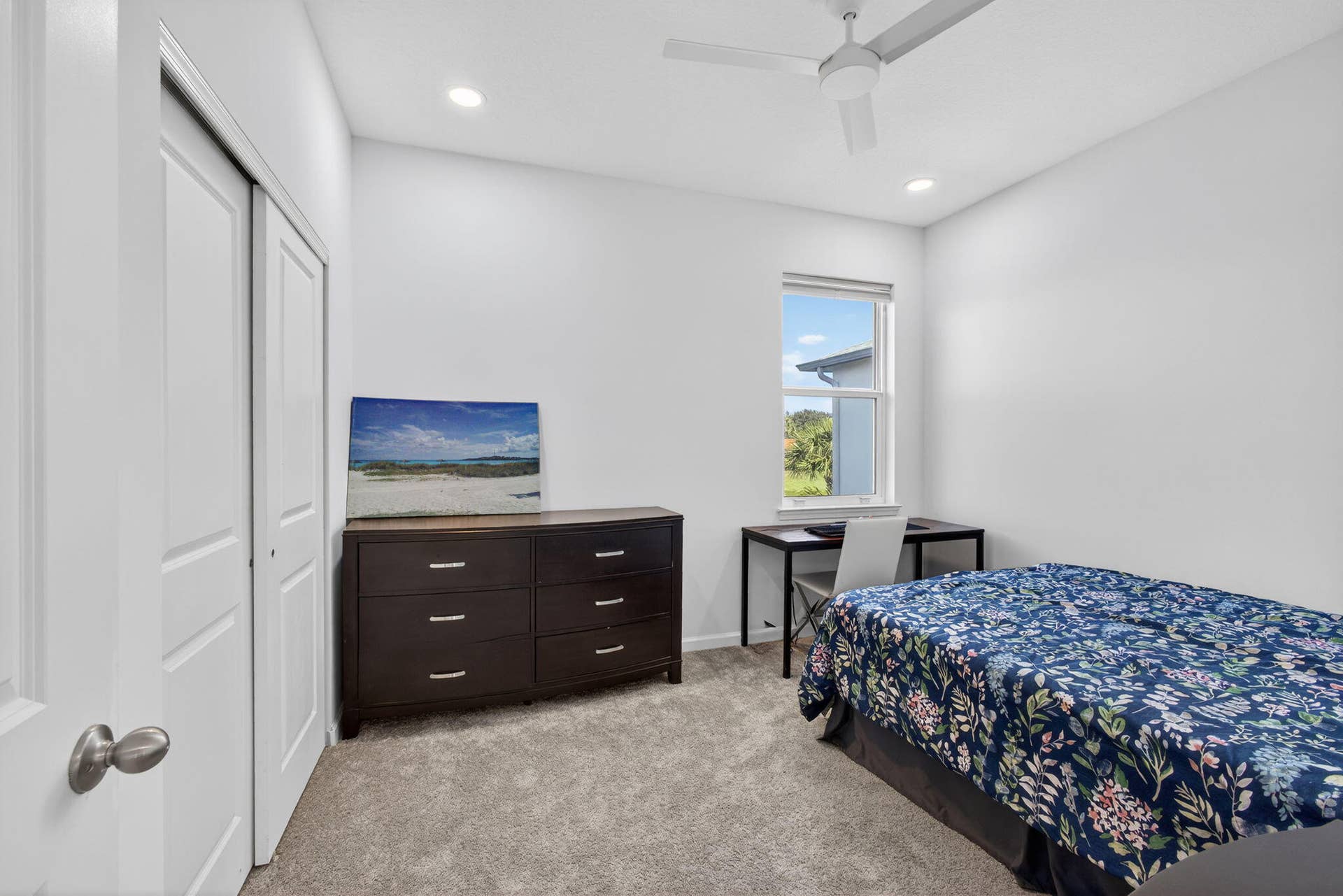 1822 Lake Cove Drive, Lake Worth, FL 33460 bedroom 2