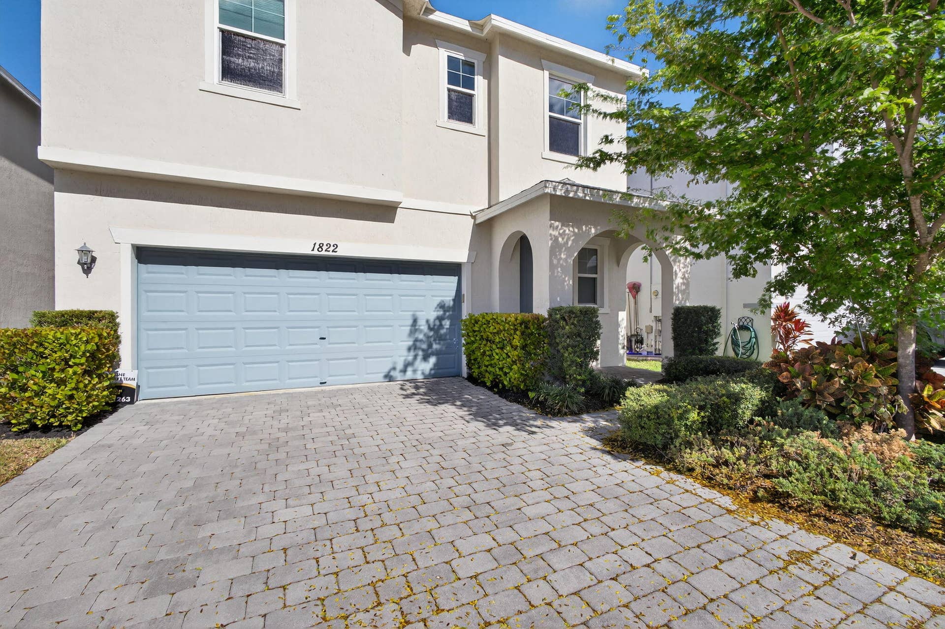 1822 Lake Cove Drive, Lake Worth, FL 33460 Front