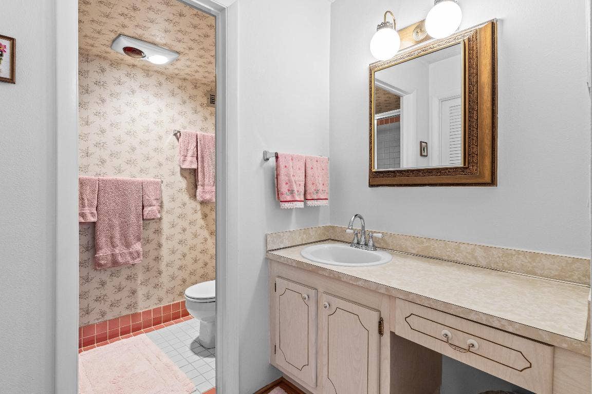 1237 Hillsboro Mile, #101, Hillsboro Beach, FL 33062 1237 Hillsboro Mile, #101, Hillsboro Beach, FL 33062