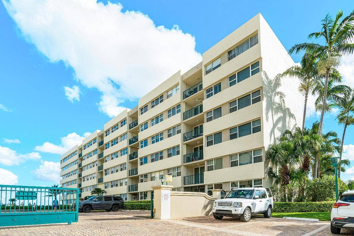 1237 Hillsboro Mile, #101, Hillsboro Beach, FL 33062 1237 Hillsboro Mile, #101, Hillsboro Beach, FL 33062