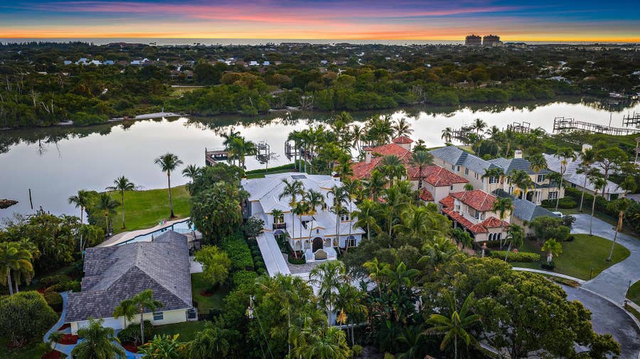 Property photo for 2929 Marys Way, Palm Beach Gardens, FL
