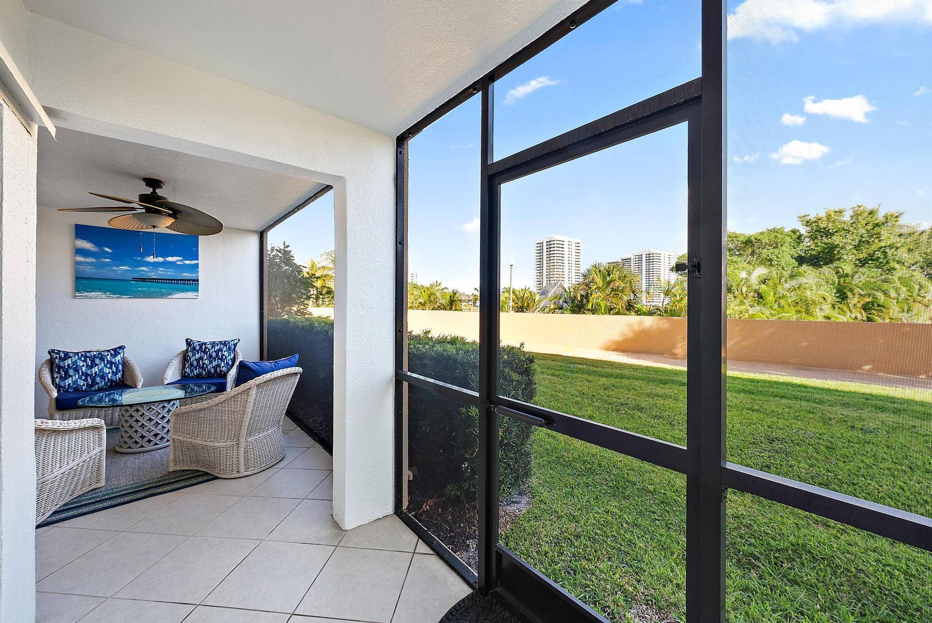 1036 Us Highway 1, #119, North Palm Beach, FL 33408 Large Patio