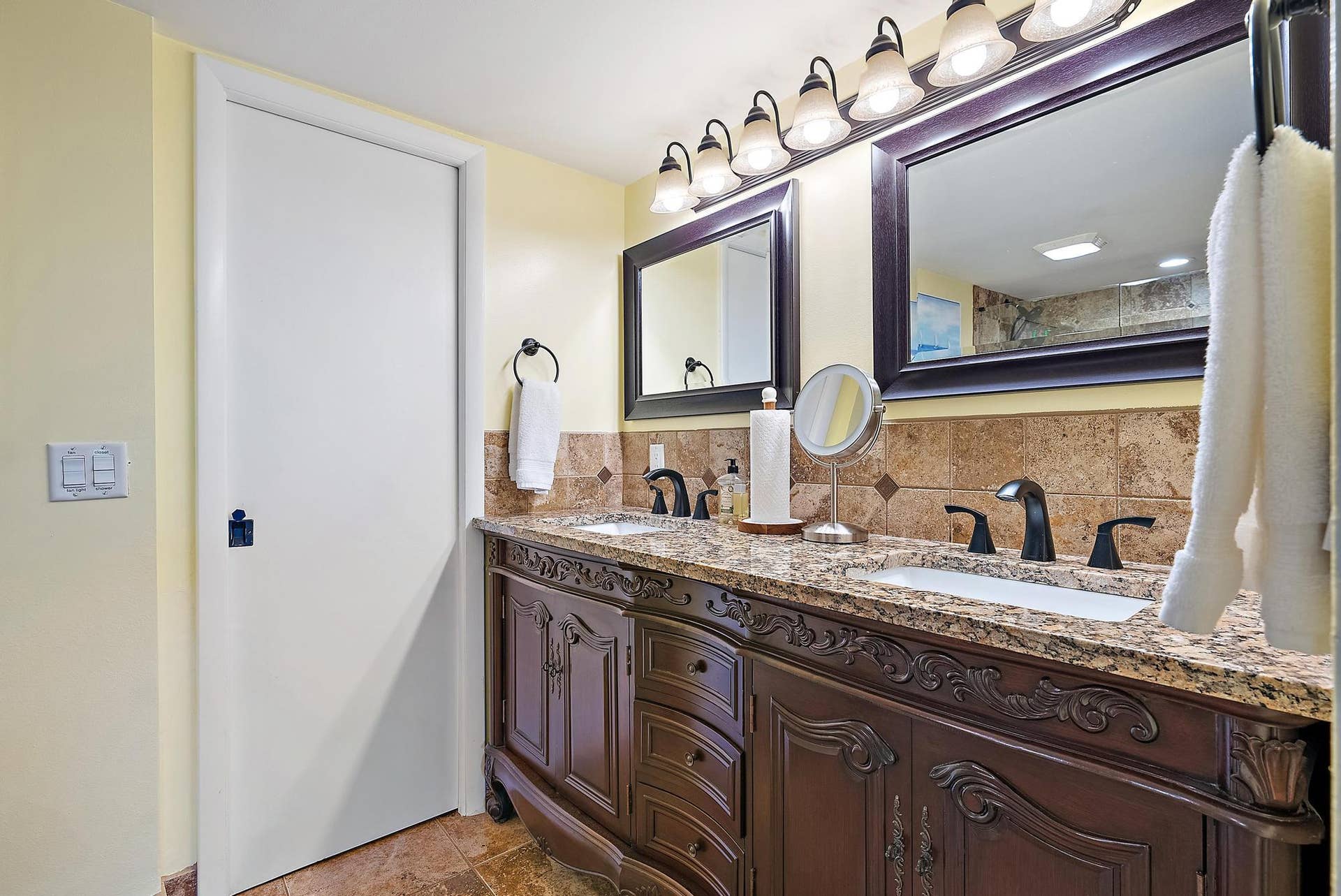 1036 Us Highway 1, #119, North Palm Beach, FL 33408 Master Bathroom
