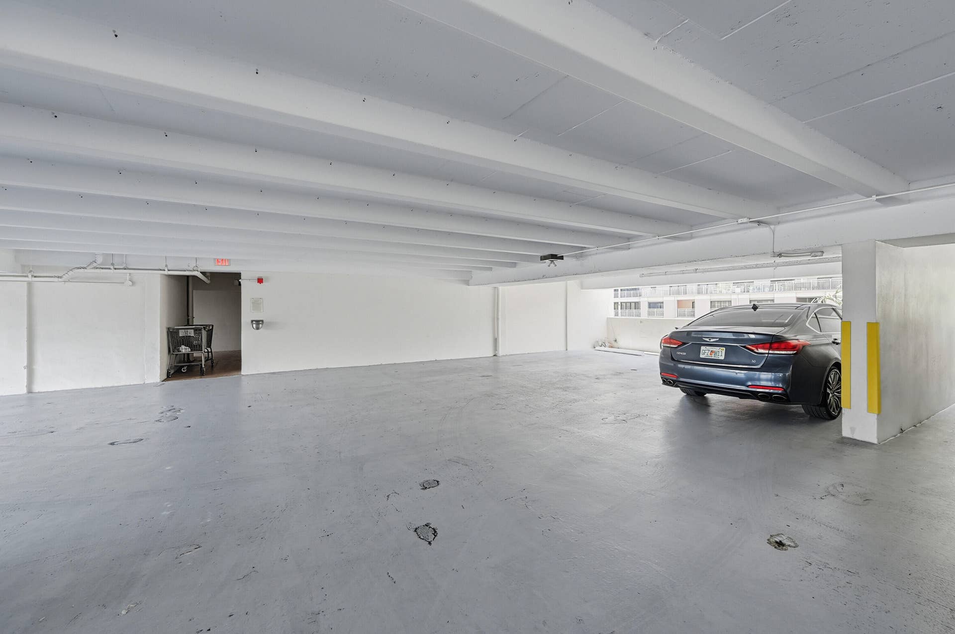 3100 NE 49th Street, #206, Fort Lauderdale, FL 33308