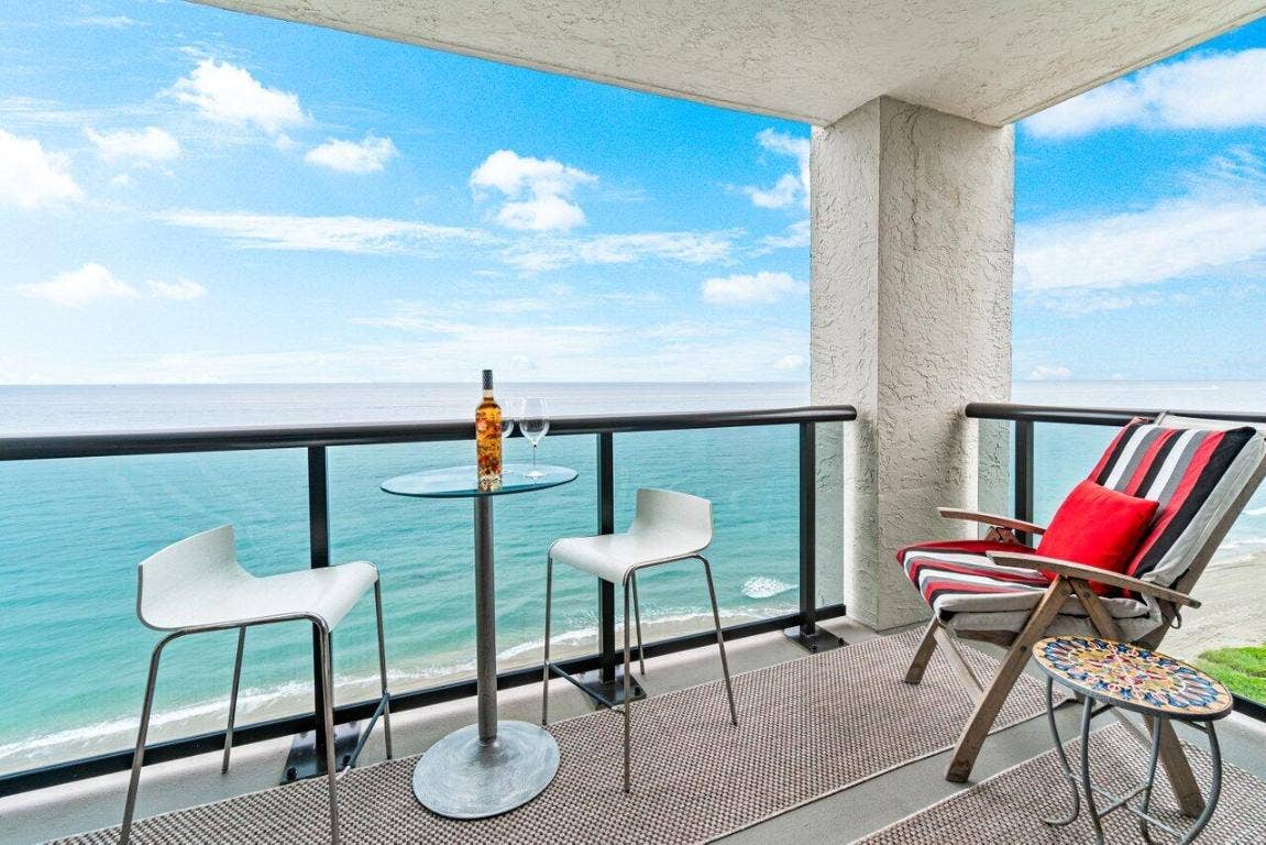 3115 S Ocean Boulevard, #1104, Highland Beach, FL 33487