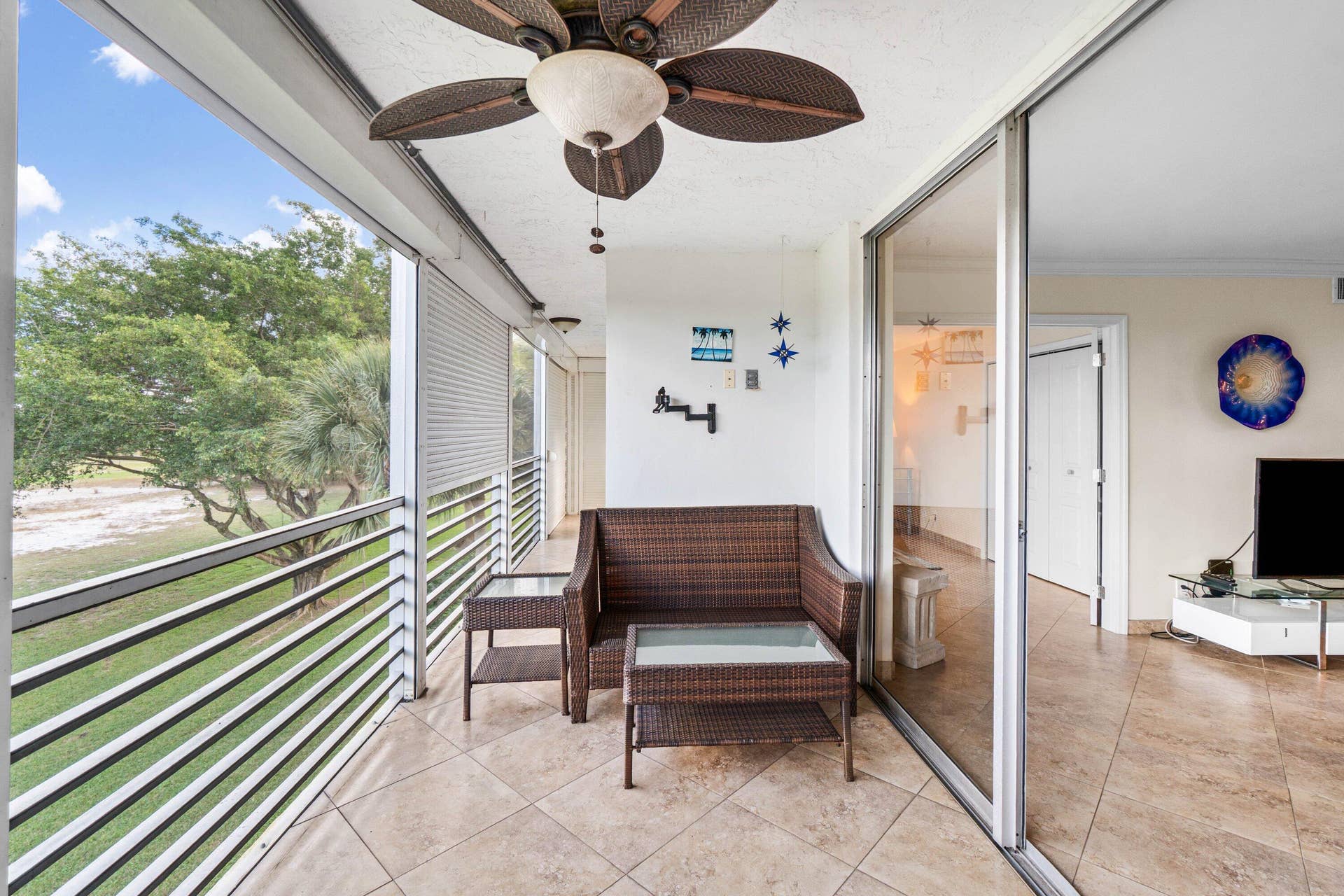 3505 Oaks Way, #301, Pompano Beach, FL 33069 035-3505OaksWay-301-PompanoBeach-FL-3306