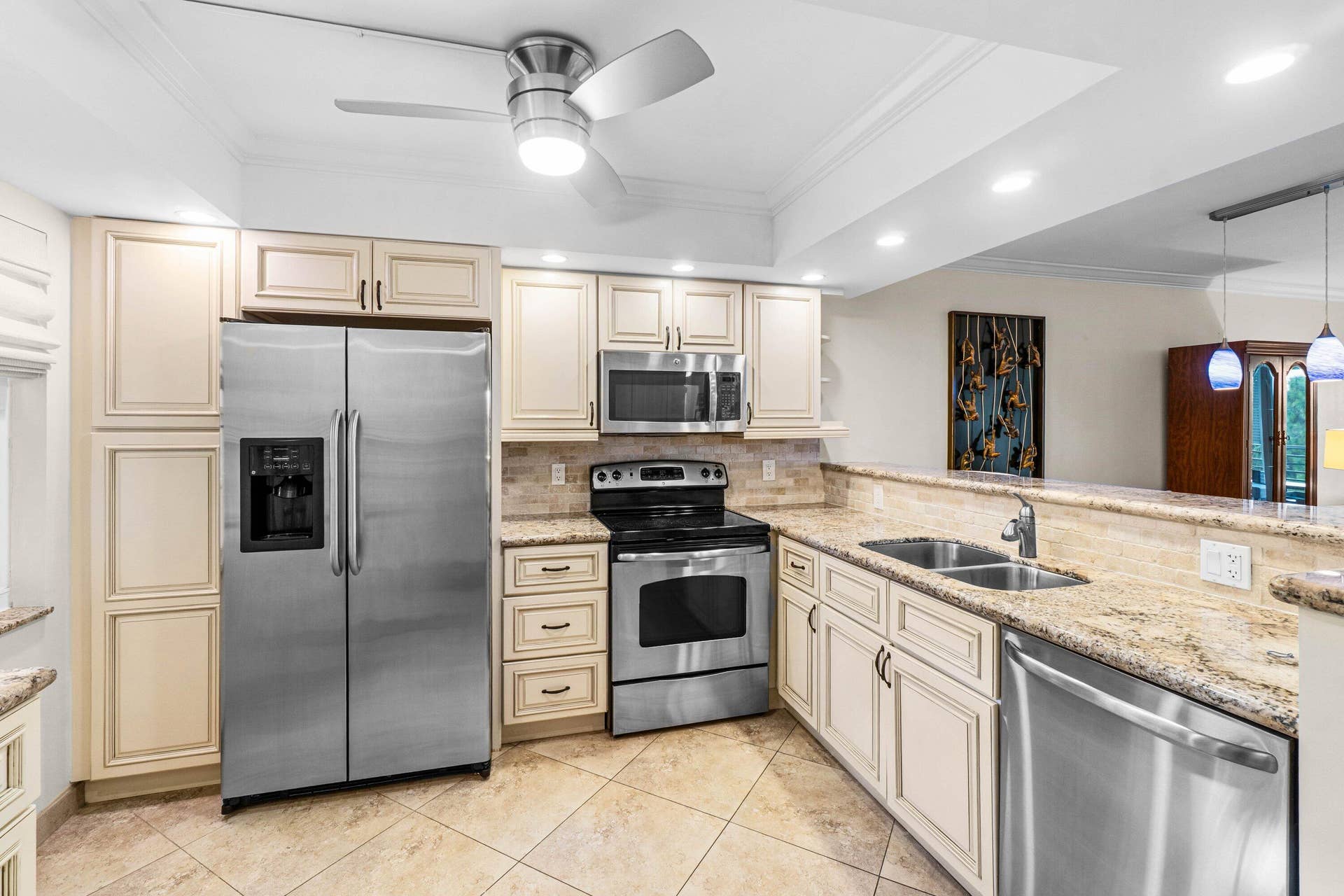 3505 Oaks Way, #301, Pompano Beach, FL 33069 024-3505OaksWay-301-PompanoBeach-FL-3306