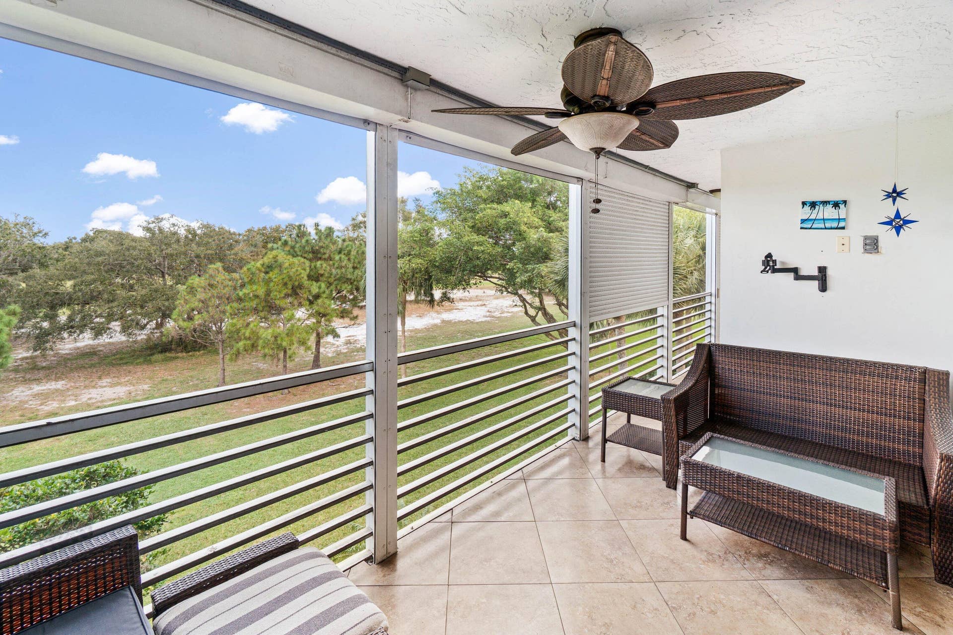 3505 Oaks Way, #301, Pompano Beach, FL 33069 039-3505OaksWay-301-PompanoBeach-FL-3306