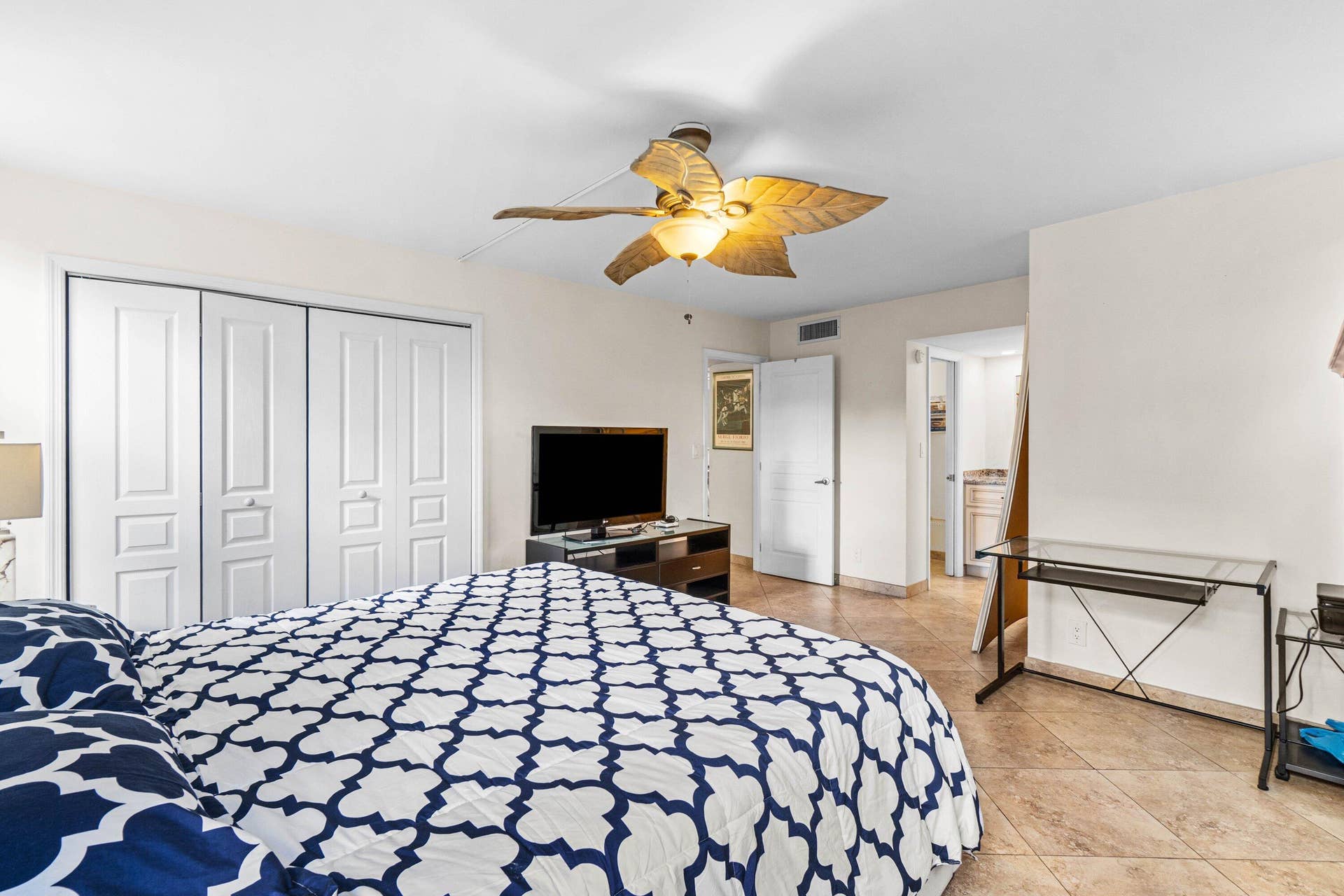 3505 Oaks Way, #301, Pompano Beach, FL 33069 028-3505OaksWay-301-PompanoBeach-FL-3306