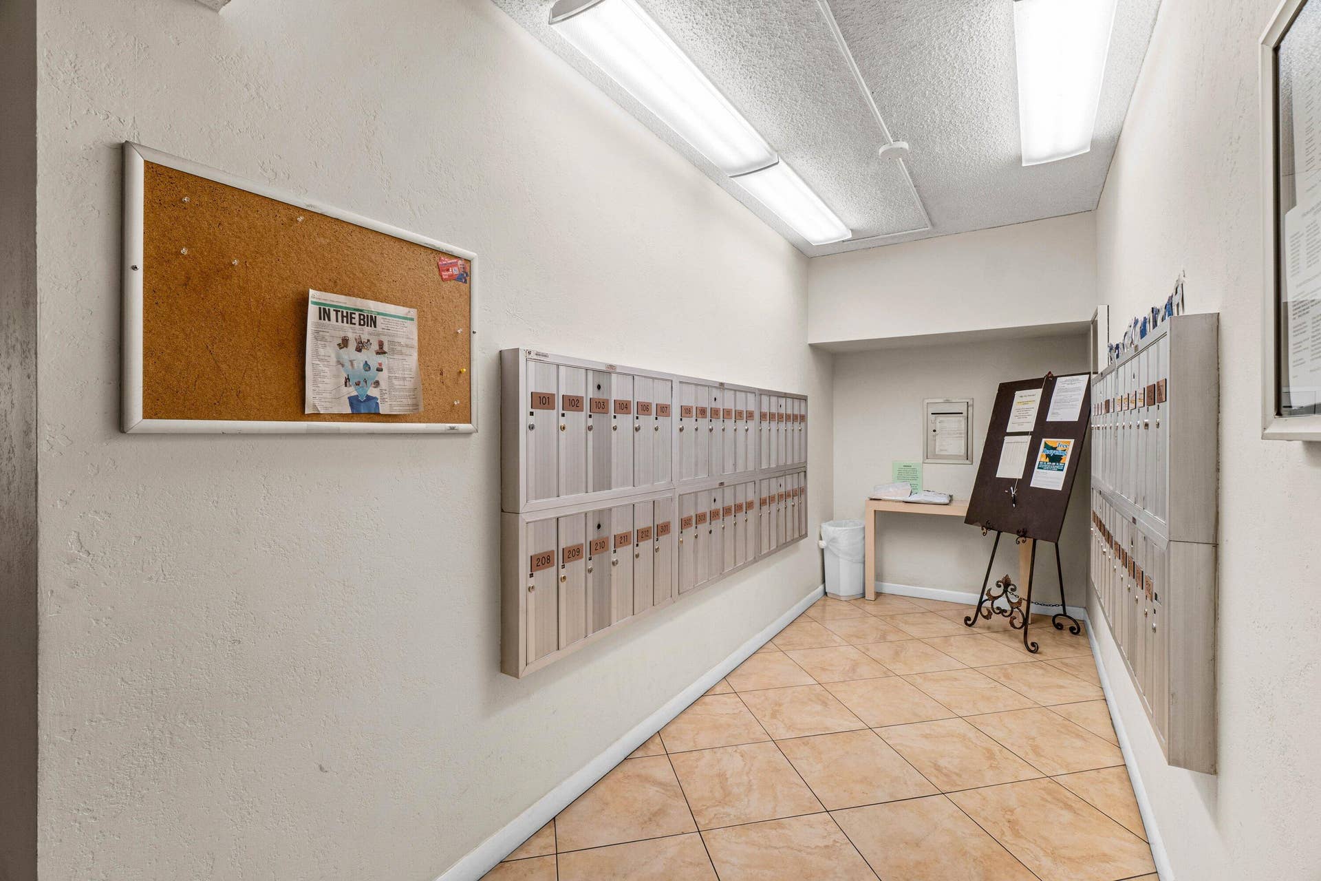 3505 Oaks Way, #301, Pompano Beach, FL 33069 005-3505OaksWay-301-PompanoBeach-FL-3306