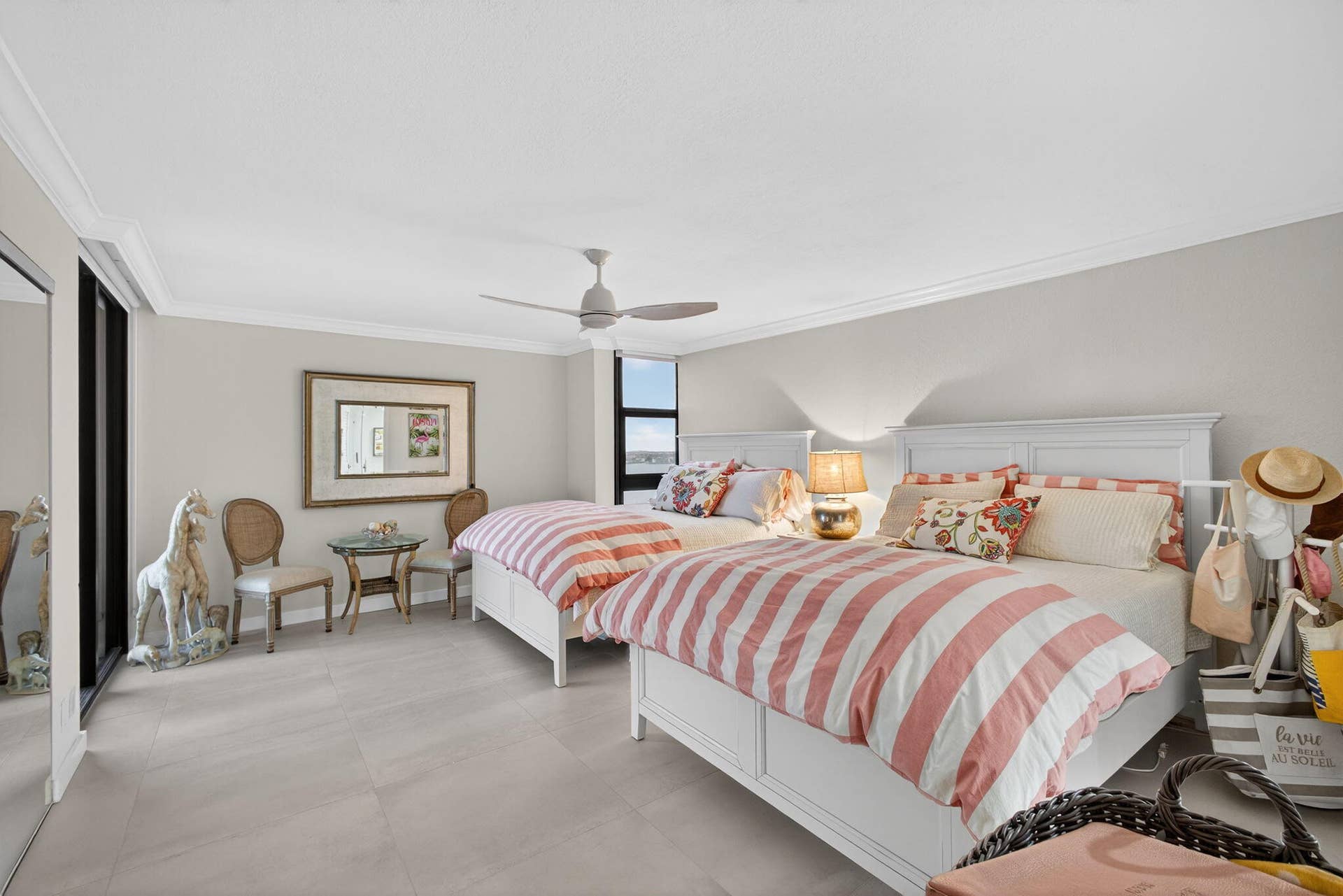 5540 N Ocean Drive, #14b, Singer Island, FL 33404 Guest Bed