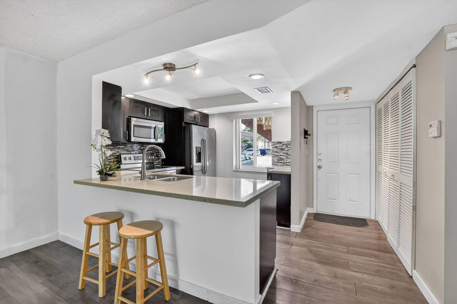 9220 SW 3rd Street, #907, Boca Raton, FL 33428 4-web-or-mls-DSC_2165