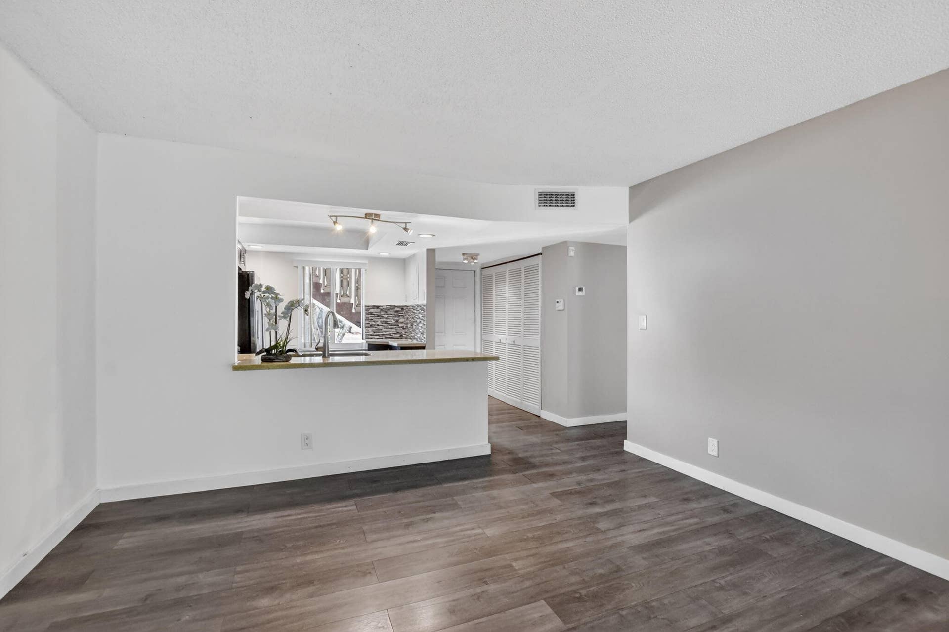 9220 SW 3rd Street, #907, Boca Raton, FL 33428 9-web-or-mls-DSC_2293