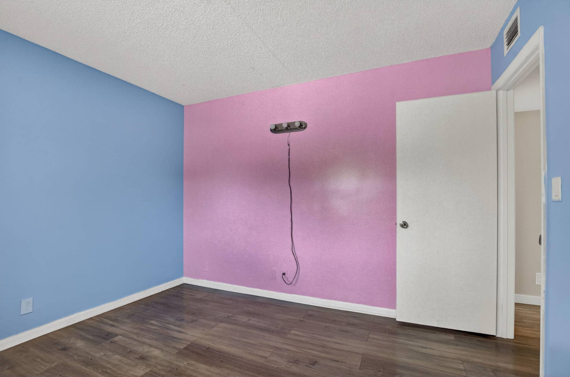 9220 SW 3rd Street, #907, Boca Raton, FL 33428 23-web-or-mls-DSC_2250