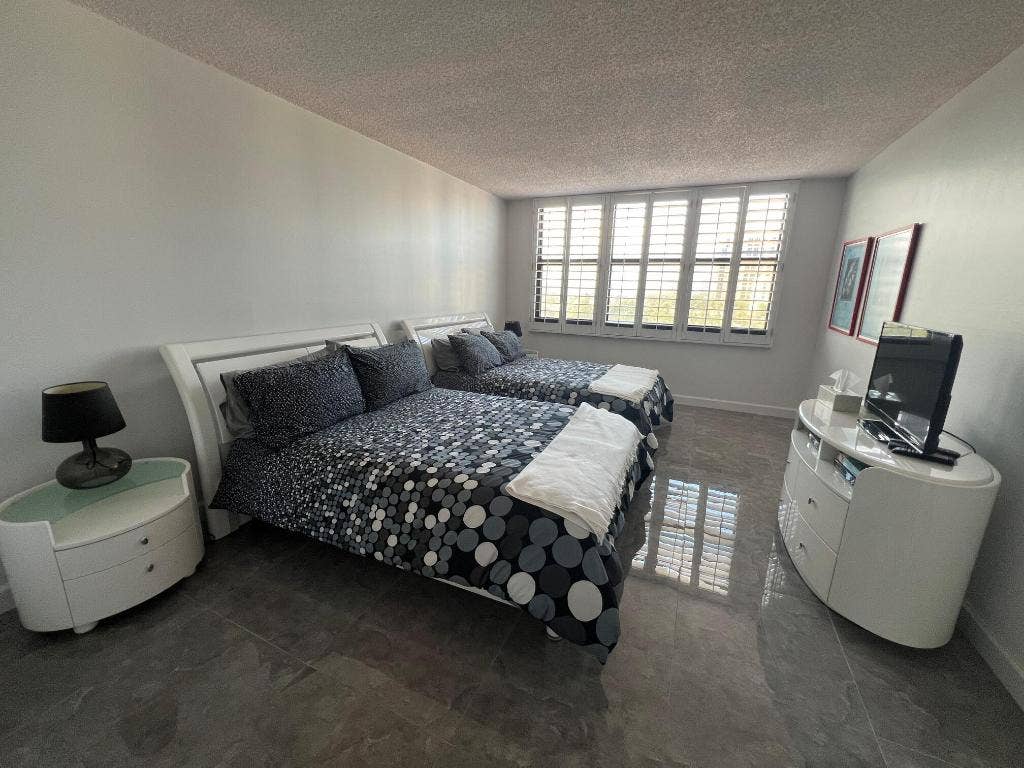 3400 N Ocean Drive, #905, Singer Island, FL 33404 3400 N Ocean Drive, #905, Singer Island, FL 33404
