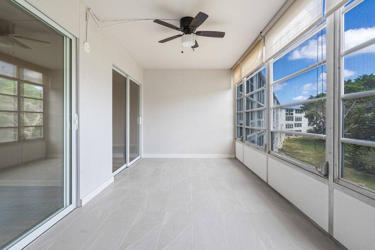 025-3024OakridgeD-DeerfieldBeach-FL-3344