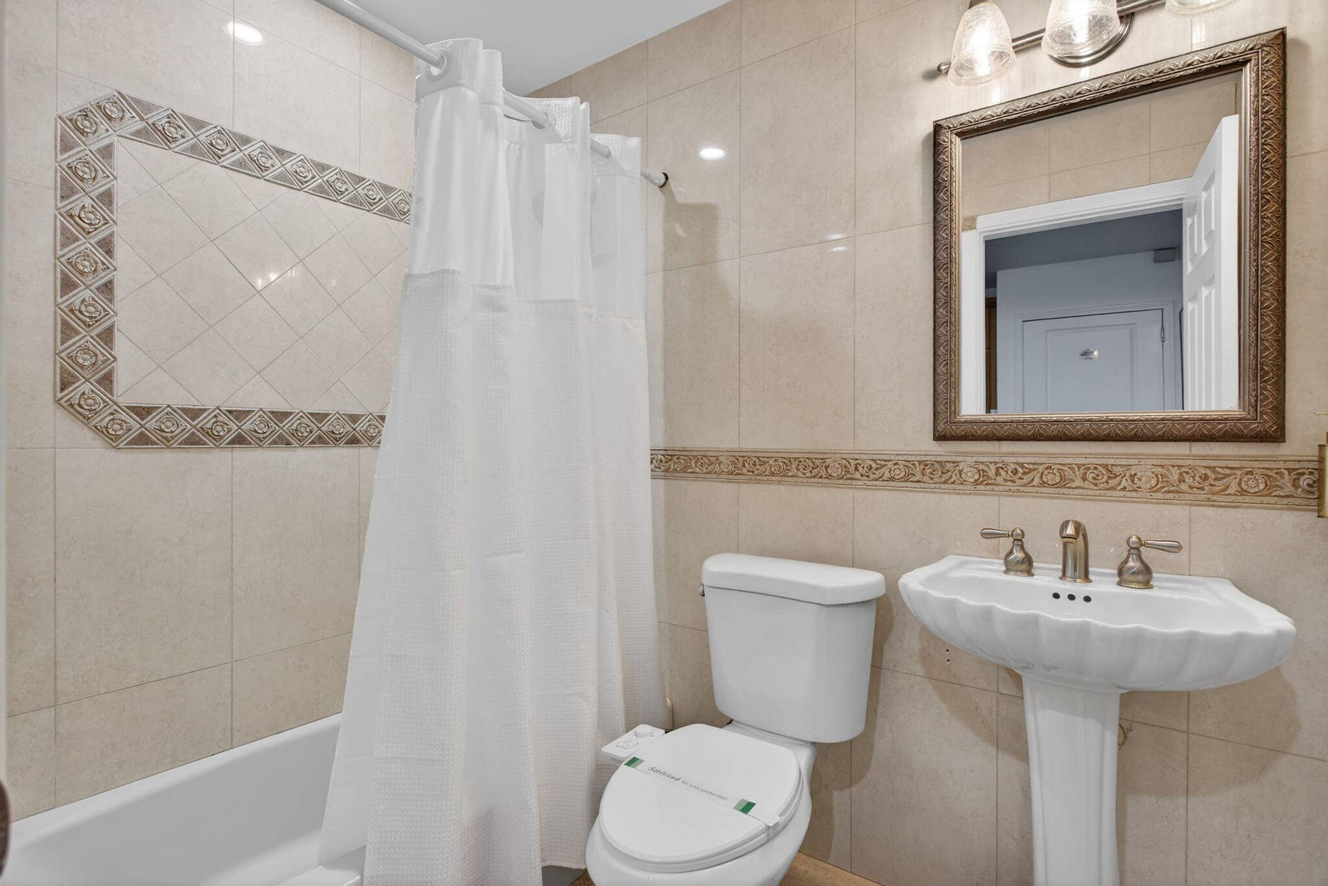 29-web-or-mls-736-6779