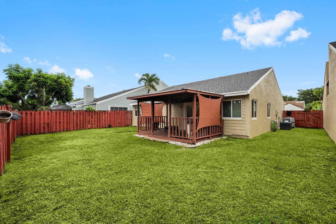 8374 Dynasty Drive, Boca Raton, FL 33433 8374 Dynasty Drive, Boca Raton, FL 33433