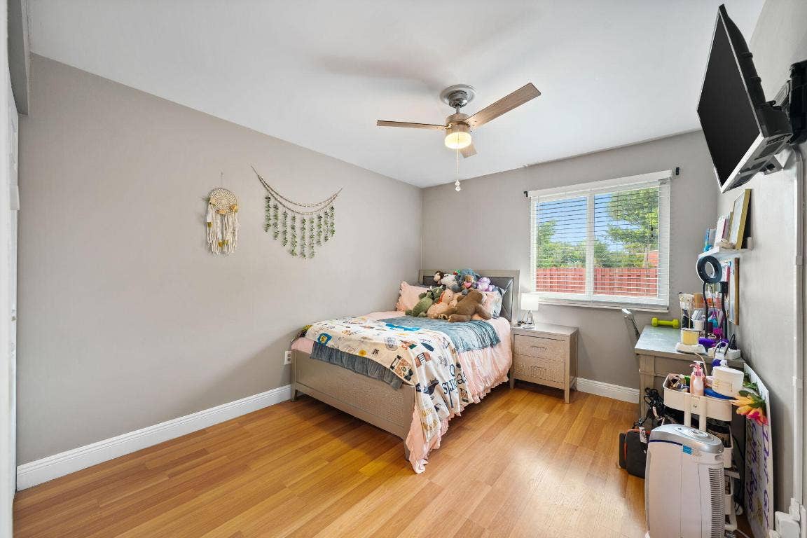 8374 Dynasty Drive, Boca Raton, FL 33433 8374 Dynasty Drive, Boca Raton, FL 33433